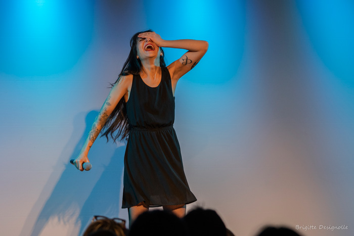 One woman show: Belle bourrine