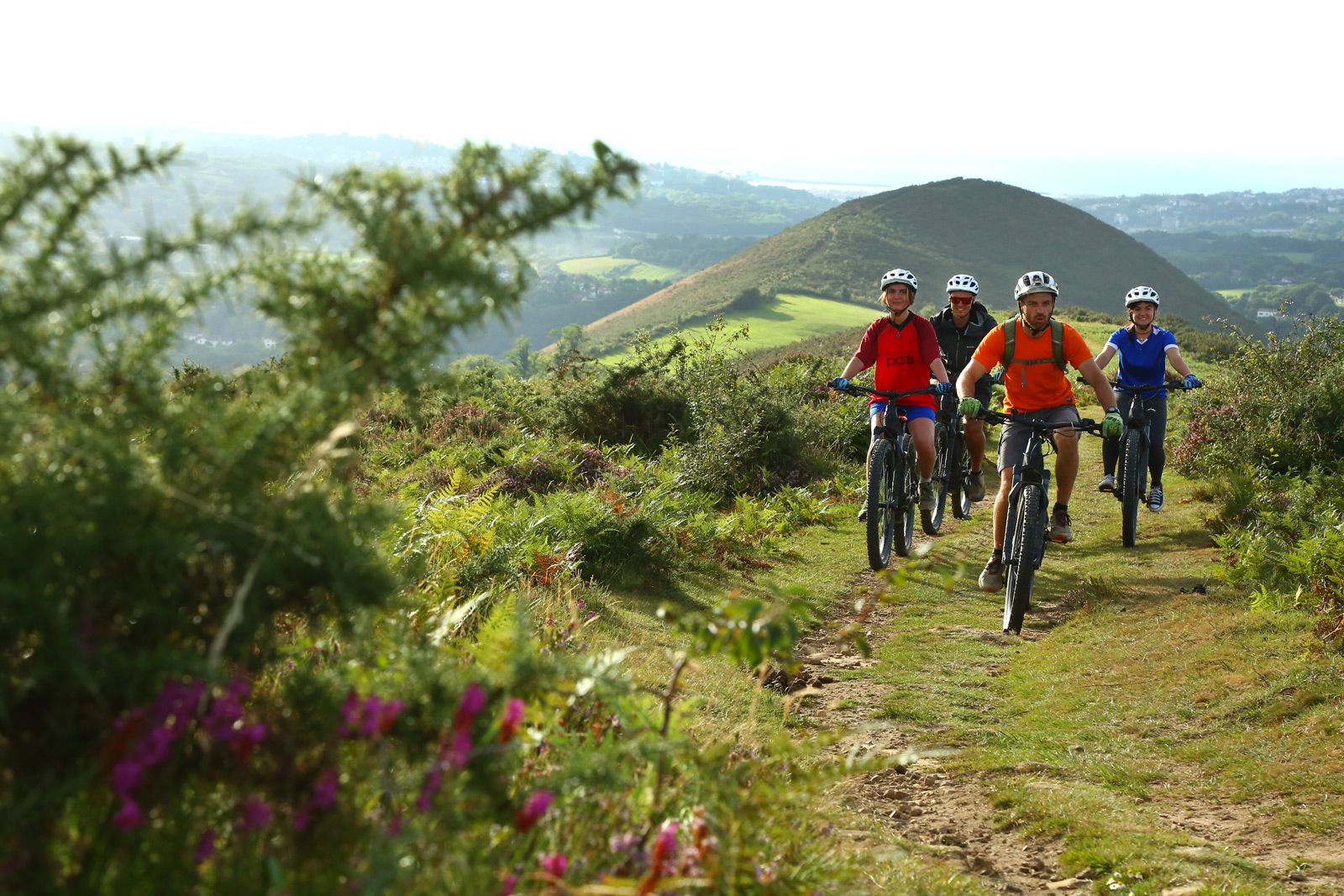 Noa Adventure : Randonnées en VTT ou trottinet ...